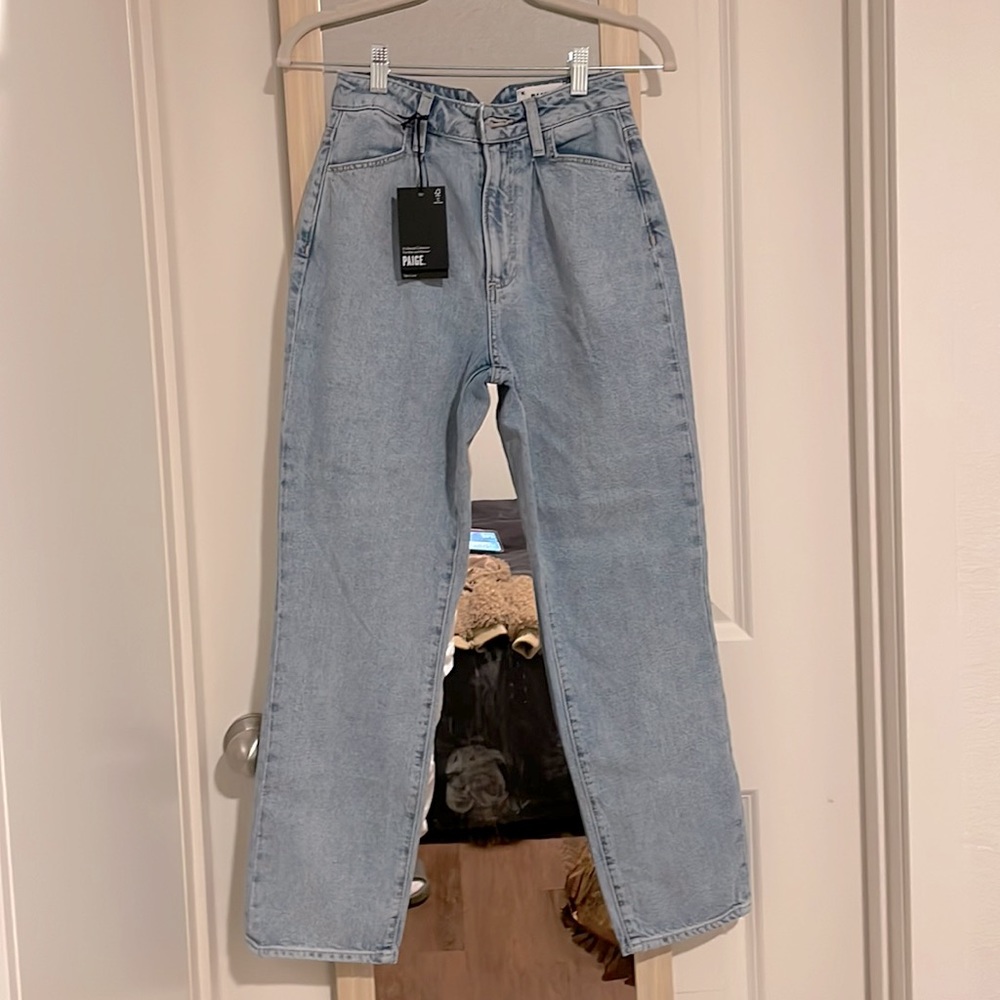 NWT Paige Sarah Straight Ankle 24